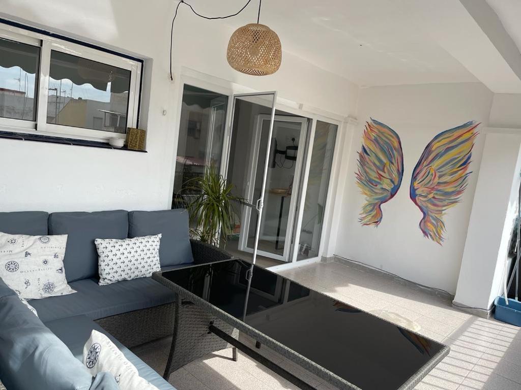 Sunny 3 Bed Beach Flat - Large Terrace With Sea View Пуэтро-де-Сагунто Экстерьер фото